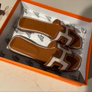Oran H sandals designer inspired like new